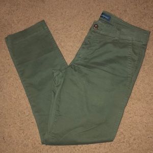 Aeropostale Slim Straight Olive Pants